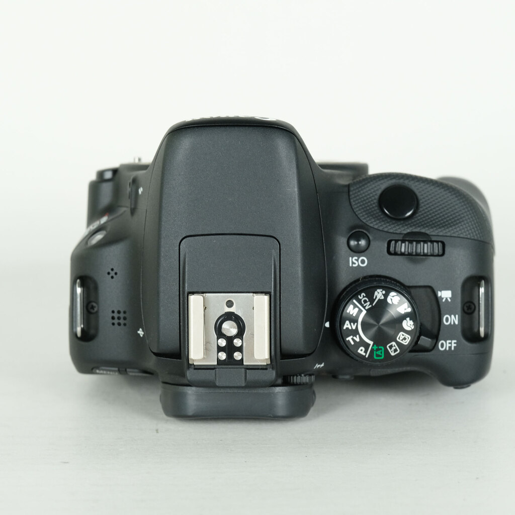 Canon EOS Kiss X7 Canon EOS Kiss X7