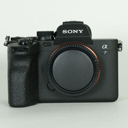 SONY α7 IV(ILCE-7M4) SONY α7 IV(ILCE-7M4)