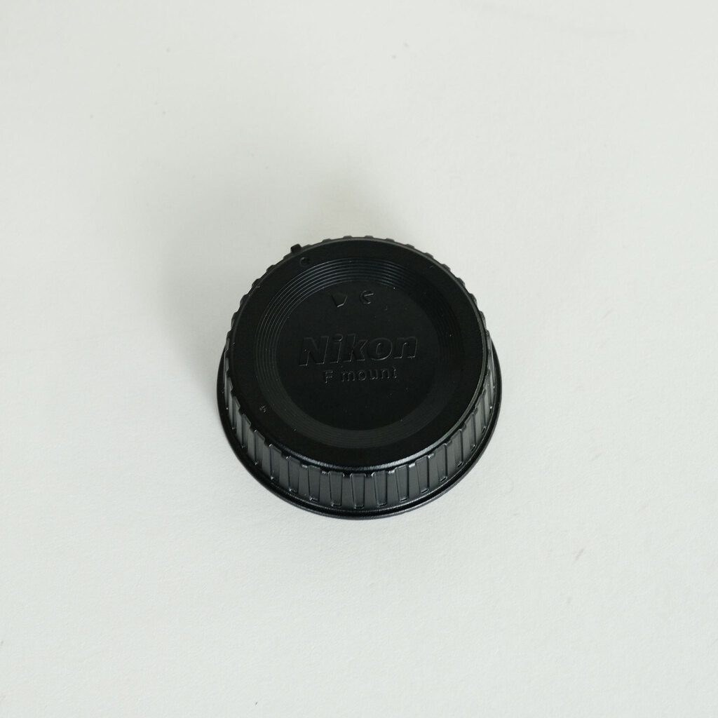 Nikon AF-S NIKKOR 28-300mm f/3.5-5.6G ED VR