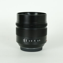 Panasonic LEICA DG NOCTICRON 42.5mm / F1.2 ASPH. / POWER O.I.S.