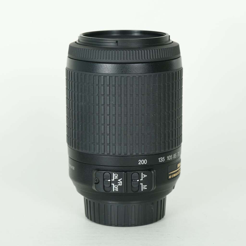 Nikon AF-S DX VR Zoom-Nikkor 55-200mm F4-5.6G IF-ED