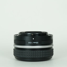 Nikon NIKKOR Z 28mm f/2.8 Nikon NIKKOR Z 28mm f/2.8