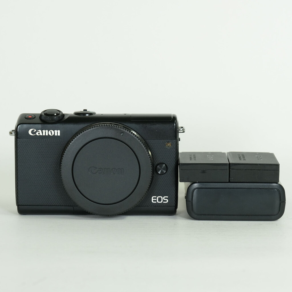 Canon EOS M100 Canon EOS M100