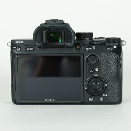 SONY α7 III（ILCE-7M3）