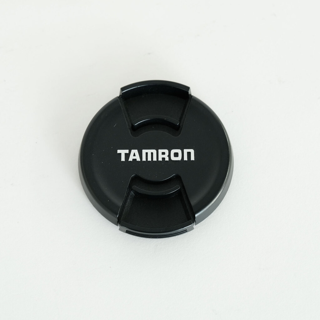 TAMRON SP 90mm F2.8 Di Macro 1:1/Model 272ENII(ニコンF用モーター内蔵) TAMRON SP 90mm F2.8 Di Macro 1:1/Model 272ENII(ニコンF用モーター内蔵)