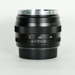 Carl Zeiss Planar T* 50mm F1.4 ZE [キヤノンEF用]
