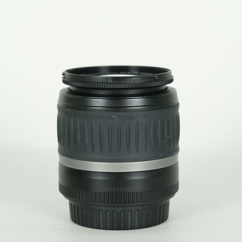 Canon EF-S 18-55mm F3.5-5.6 II USMの出品 | ONE SCENE（ワンシーン）