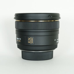 SIGMA 50mm F1.4 EX DG HSM (ニコンF用)