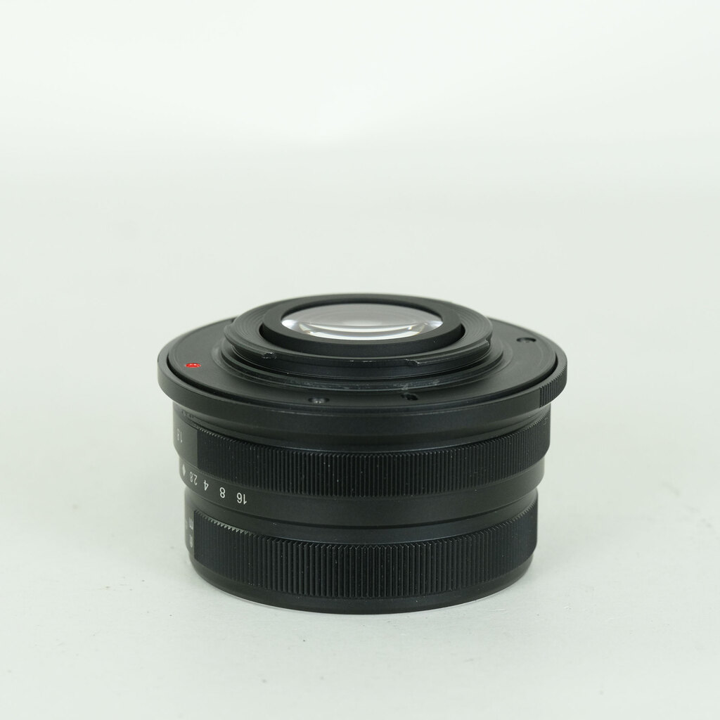 七工匠 7artisans 25mm F1.8 (マイクロフォーサーズ用) ブラック