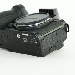 Panasonic LUMIX S5II DC-S5M2