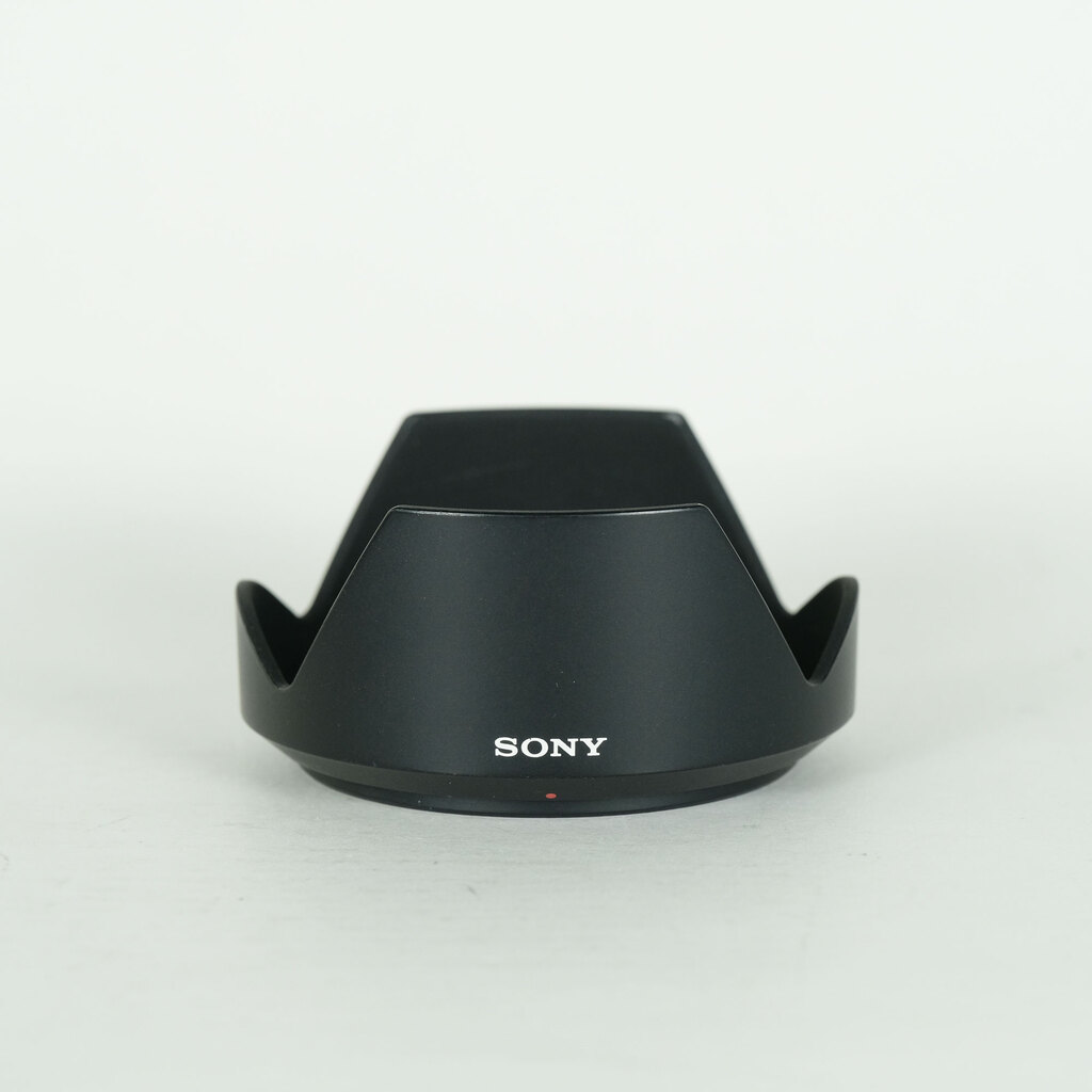 SONY SEL1670Z Vario-Tessar T* E ※ジャンク品 SONY Vario-Tessar T＊ E 16-70mm F4 ZA OSS SEL1670Zの出品 | ONE