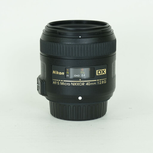 Nikon AF-S DX Micro NIKKOR 40mm f/2.8G