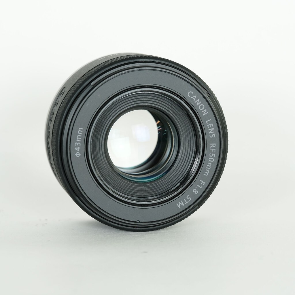 Canon RF50mm F1.8 STM