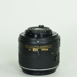 Nikon AF-S DX NIKKOR 18-55mm f3.5-5.6G VR II