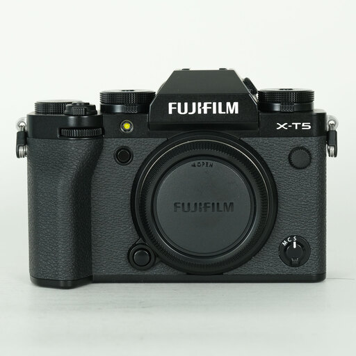 FUJIFILM X-T5を徹底解説。他機種との比較から作例・レビューまで