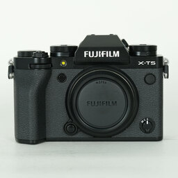 FUJIFILM X-T5