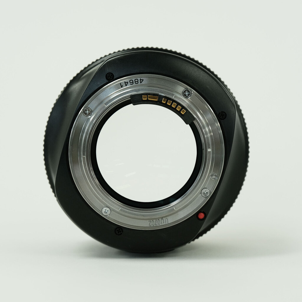 Canon EF85mm F1.2L II USMの出品 | ONE SCENE（ワンシーン）
