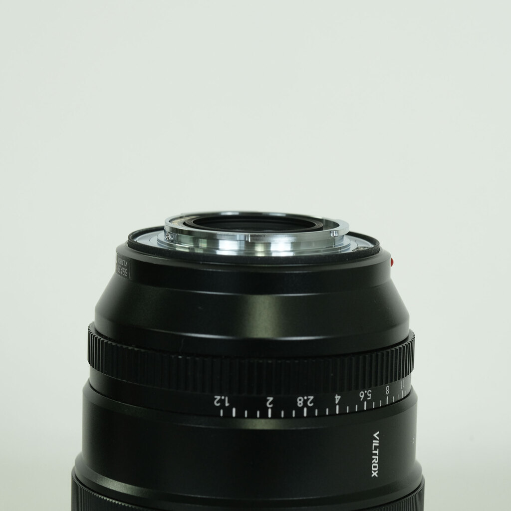VILTROX AF 75mm F1.2 (フジフイルムX用) VILTROX AF 75mm F1.2 (フジフイルムX用)