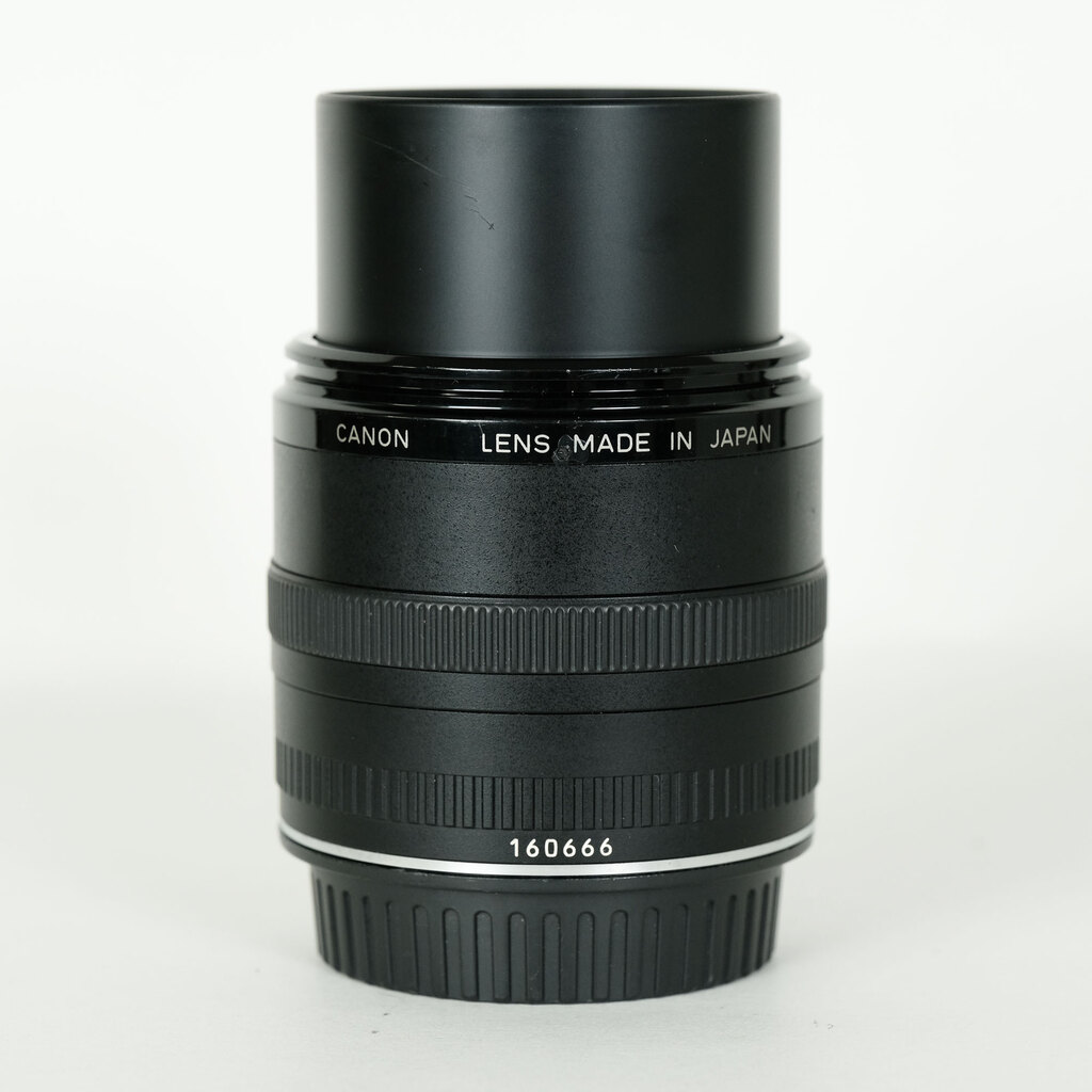 Canon EF50mm F2.5 コンパクトマクロ