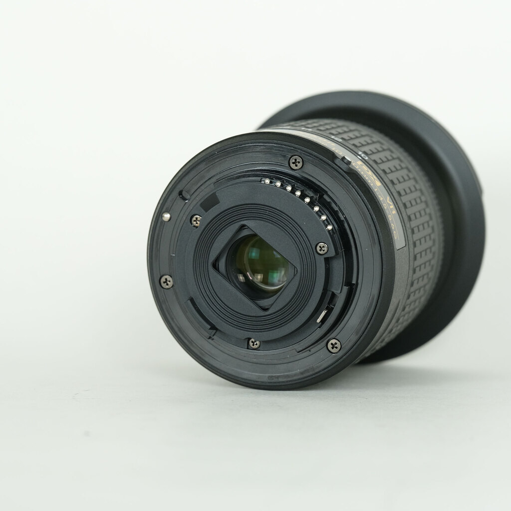 Nikon AF-P DX NIKKOR 10-20mm F4.5-5.6G VR