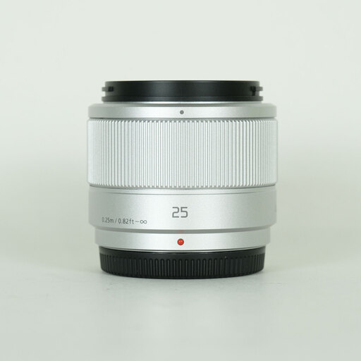 Panasonic LUMIX G 25mm F1.7 ASPH. Panasonic LUMIX G 25mm F1.7 ASPH.