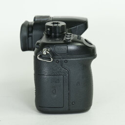 Panasonic LUMIX DMC-GH4