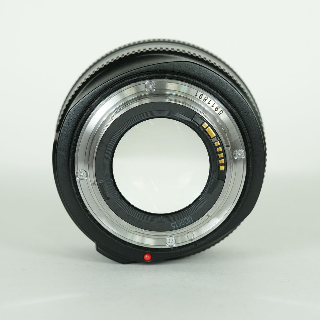Canon EF50mm F1.2L USMの出品 | ONE SCENE（ワンシーン）