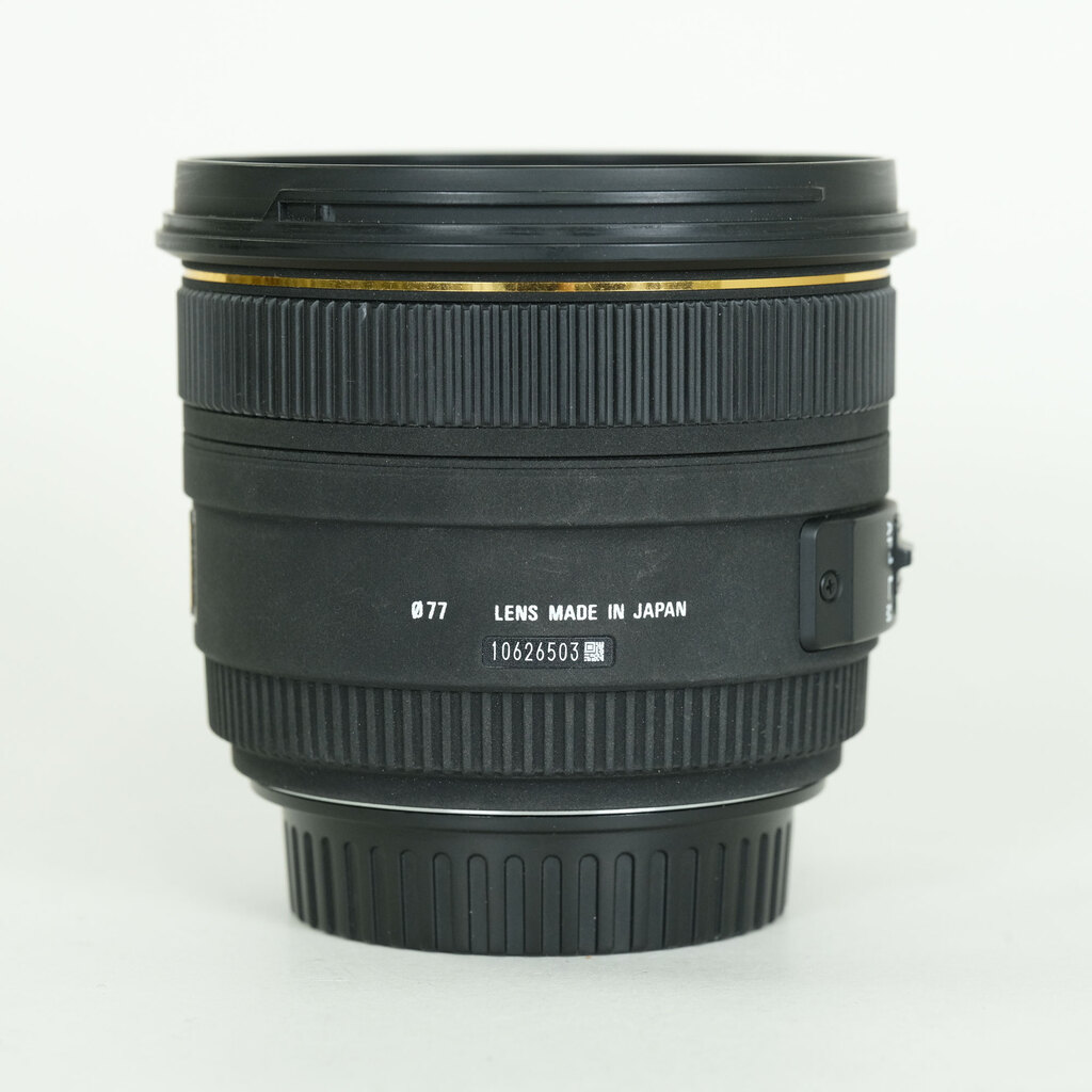 SIGMA 50mm F1.4 EX DG HSM (キヤノンEF用) SIGMA 50mm F1.4 EX DG HSM (キヤノンEF用)