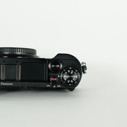 Panasonic LUMIX DC-GX7MK3 ブラック