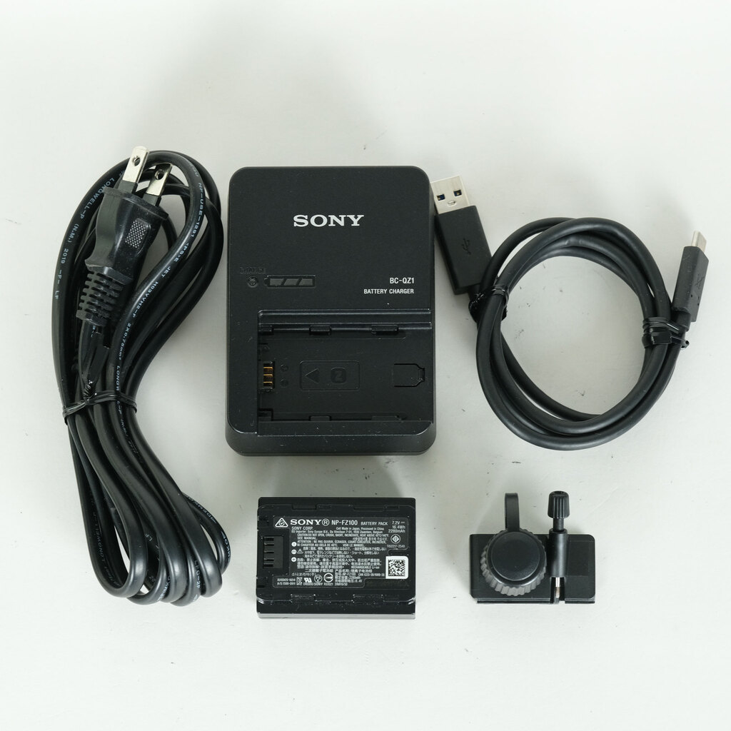 SONY ILCE-9 〆9ボディ純正ACアダプターバッテリー(動作品)(良品) SONY α9 II（ILCE-9M2）の出品 | ONE SCENE（ワンシーン）