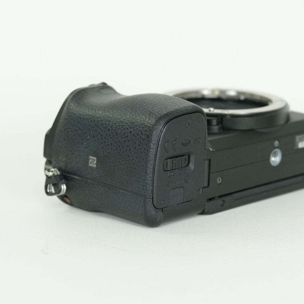 SONY α6400（ILCE-6400）