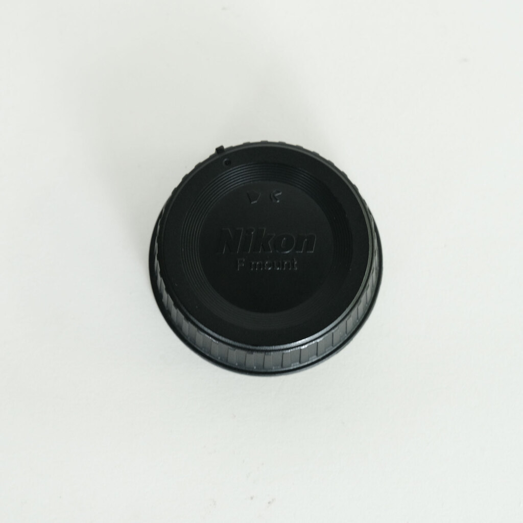 Nikon AF-S NIKKOR 200-500mm f/5.6E ED VR Nikon AF-S NIKKOR 200-500mm f/5.6E ED VR