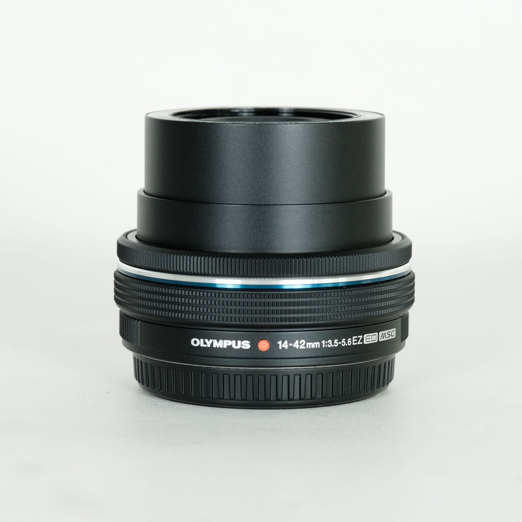 M.ZUIKO DIGITAL ED 14-42mm F3.5-5.6 EZ [ブラック] 中古価格比較