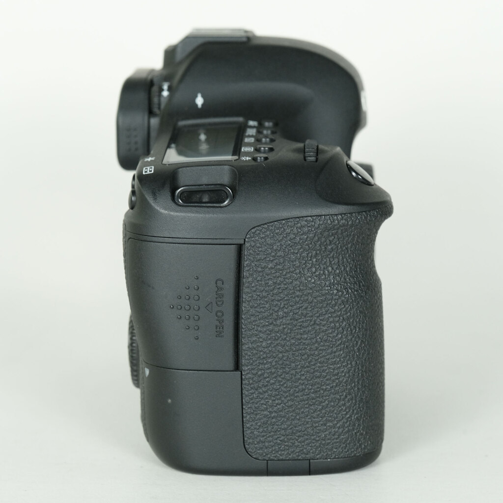 Canon EOS 6D