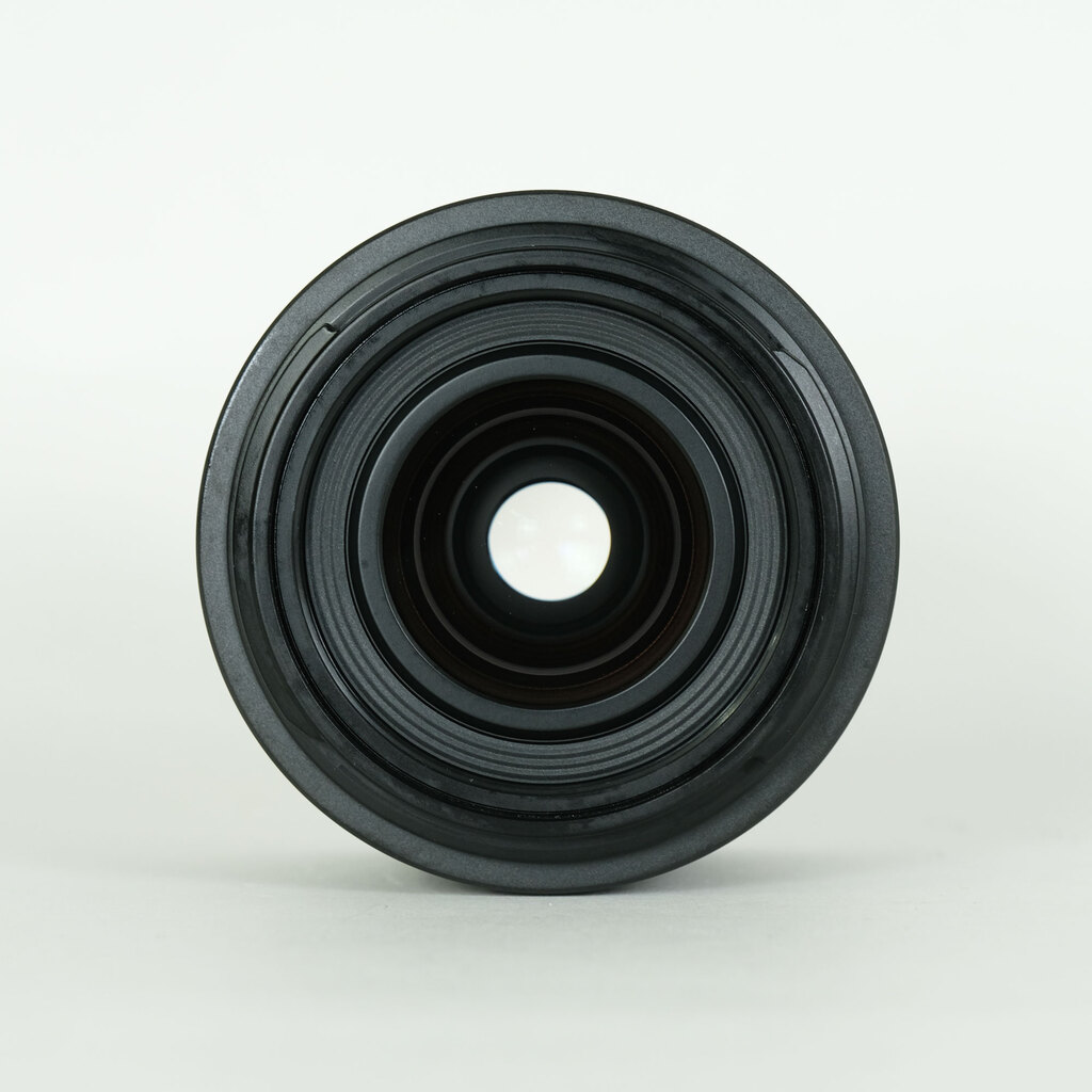 Canon RF24mm F1.8 MACRO IS STM