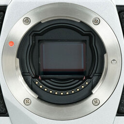 OLYMPUS OM-D E-M5 ボディ シルバー