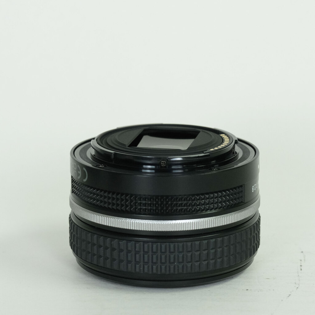 Nikon NIKKOR Z 28mm f/2.8