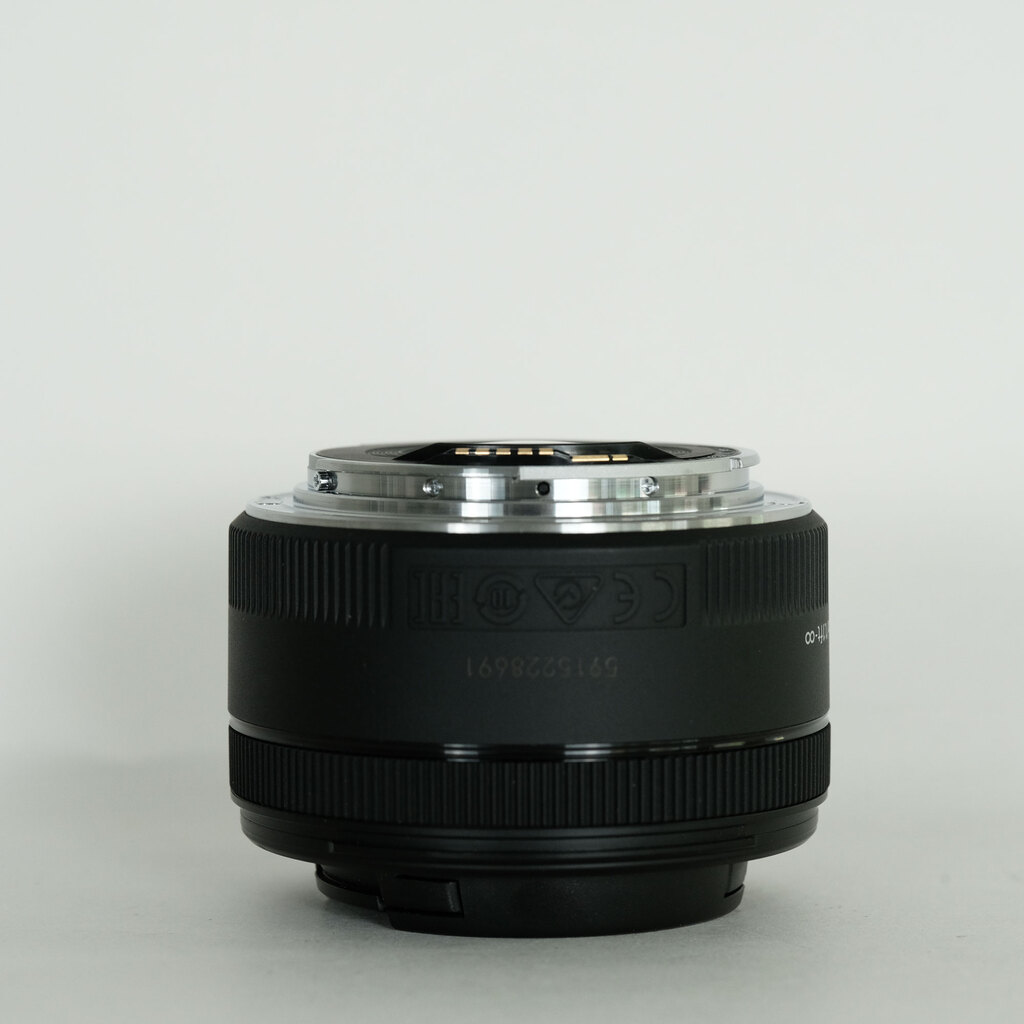 Canon EF50mm F1.8 STM Canon EF50mm F1.8 STM