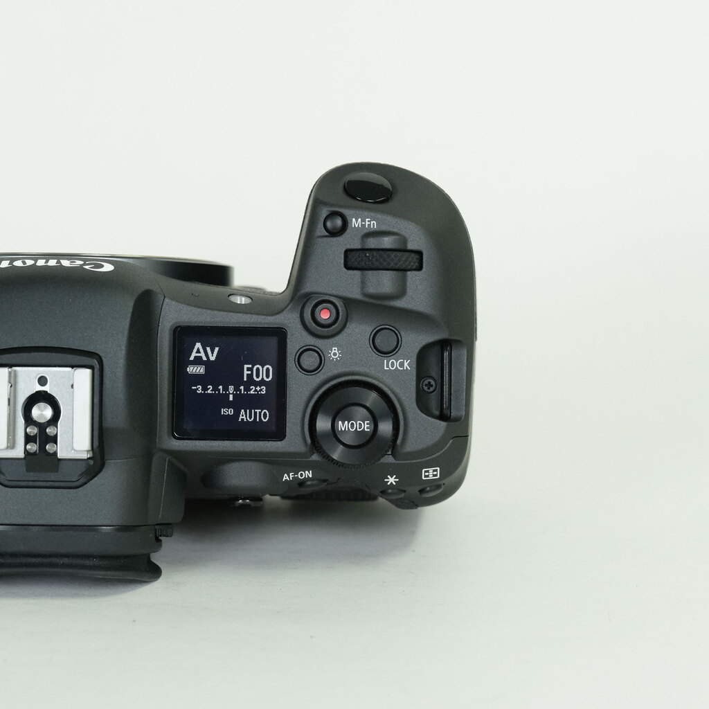 Canon EOS R5 Canon EOS R5