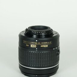 Nikon AF-P DX NIKKOR 18-55mm F3.5-5.6G VR Nikon AF-P DX NIKKOR 18-55mm F3.5-5.6G VR