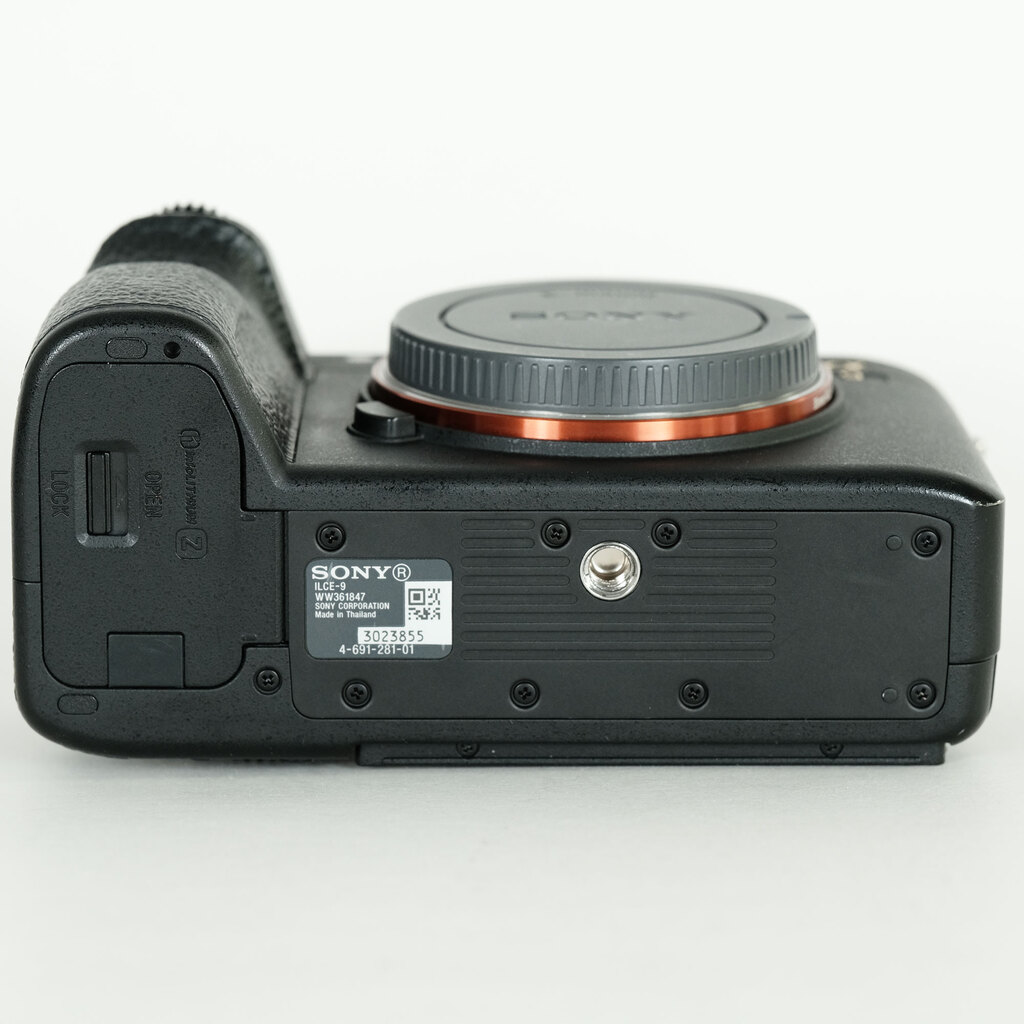 SONY α9(ILCE-9) SONY α9(ILCE-9)