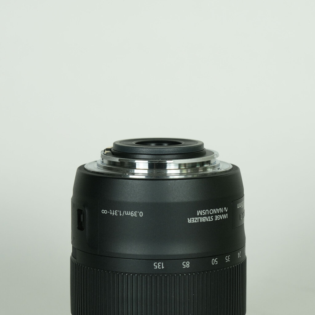 Canon EF-S18-135mm F3.5-5.6 IS USM