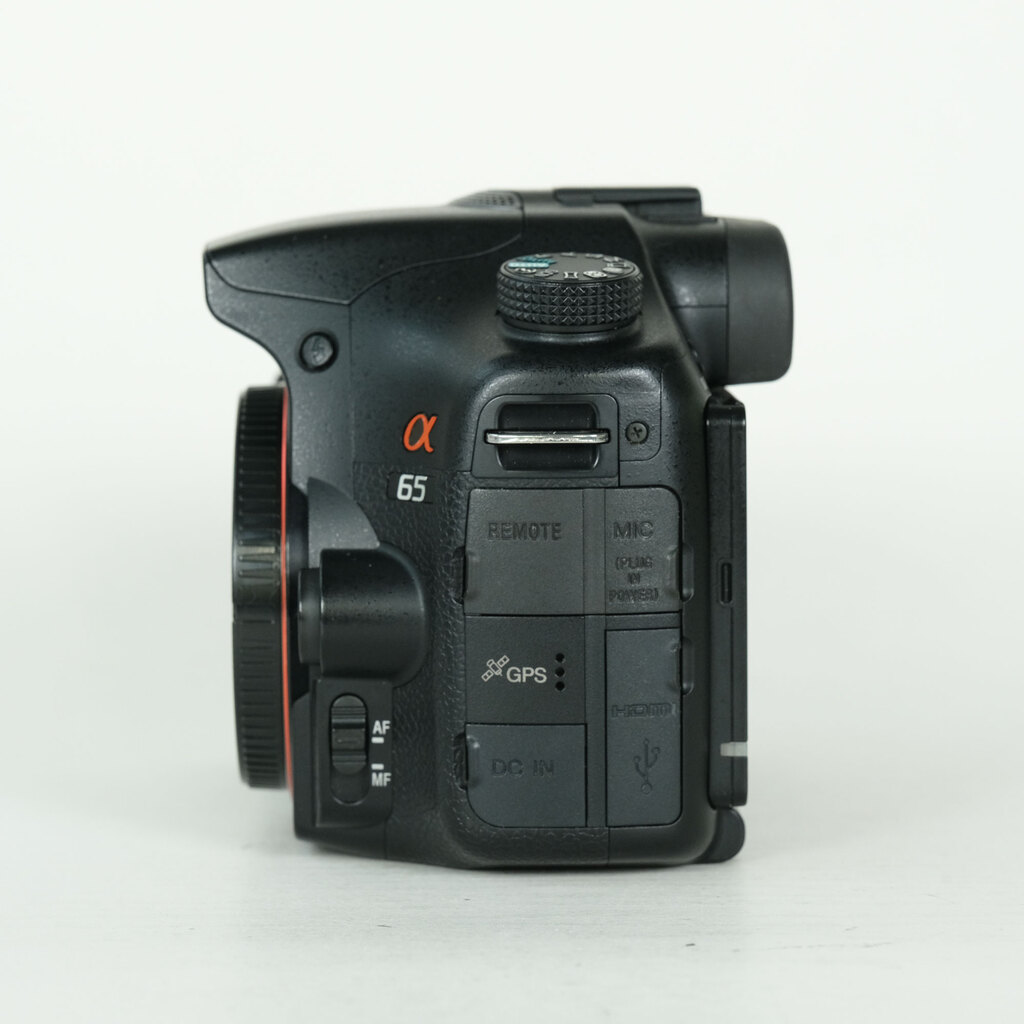 SONY α65