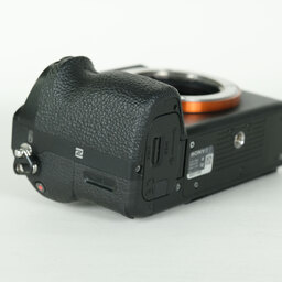 SONY α7R II(ILCE-7RM2) SONY α7R II(ILCE-7RM2)