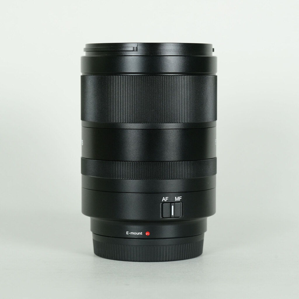 ���H�� 7Artisans 5018EB-AF 50mm F1.8 �\�j�[E�p