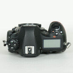 Nikon D850