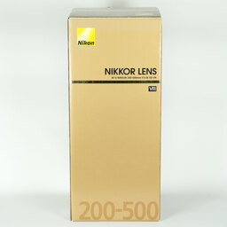 Nikon AF-S NIKKOR 200-500mm f/5.6E ED VR Nikon AF-S NIKKOR 200-500mm f/5.6E ED VR