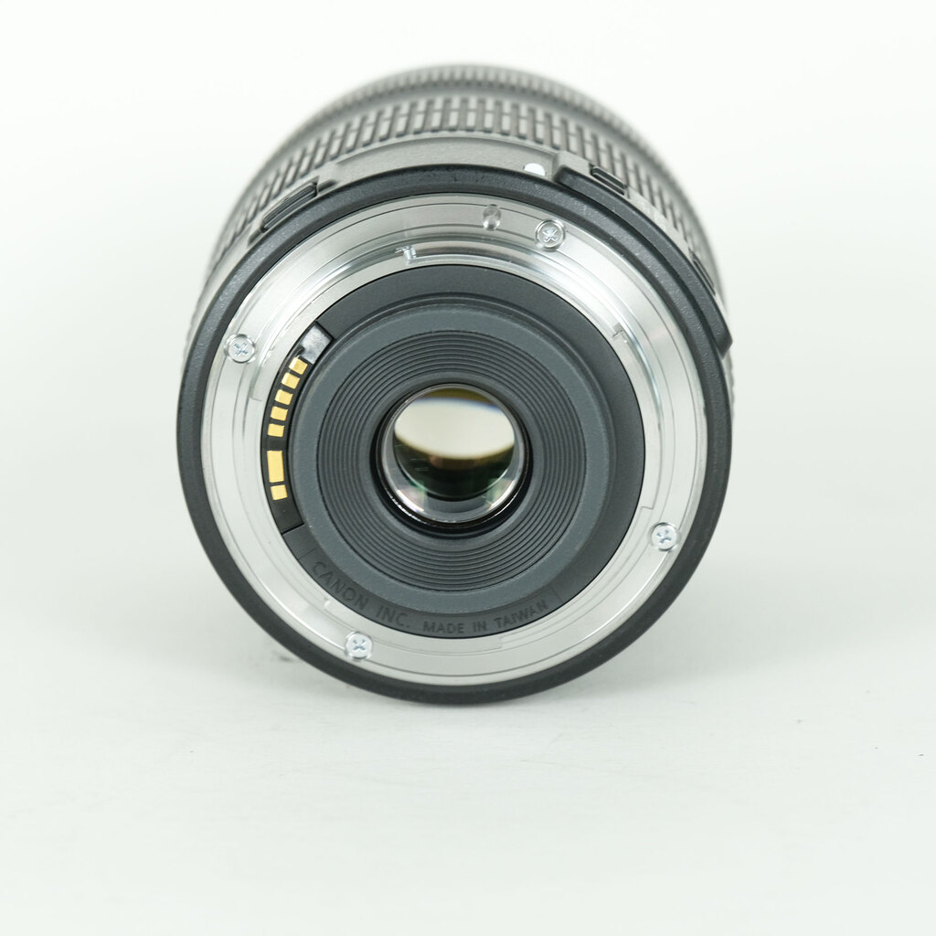 Canon EF-S18-135mm F3.5-5.6 IS STM