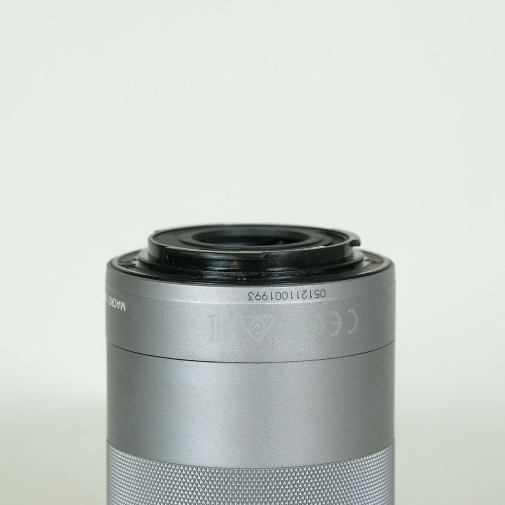 Canon EF-M55-200mm F4.5-6.3 IS STM シルバー