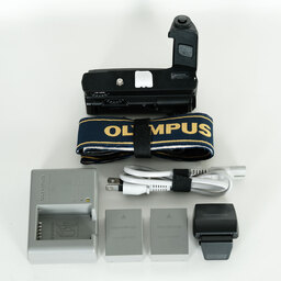 OLYMPUS OM-D E-M5 ボディ ブラック